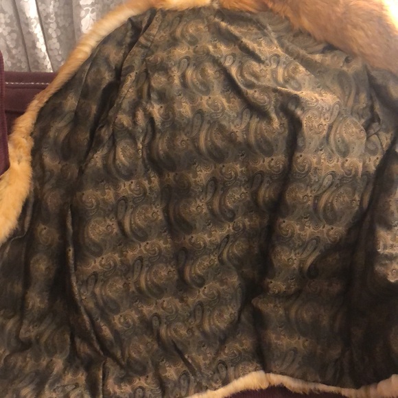 Red Fox Walking Coat Jacket - Picture 9 of 9